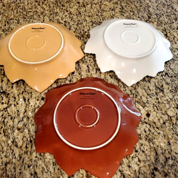 Harry and David Fall 3 Leaf Plates Autumn Thanksgiving Decor Serving 3 Colors - Picture 4 of 5